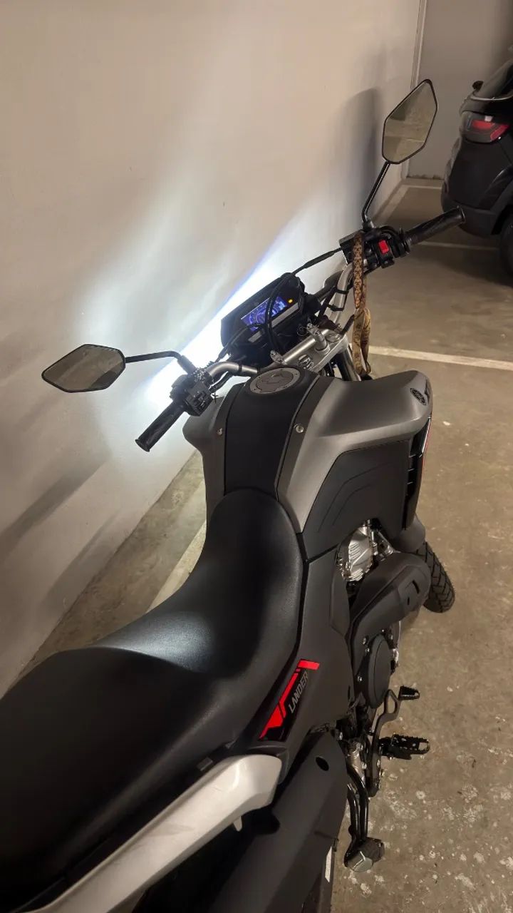 Oportunidade, moto nova 