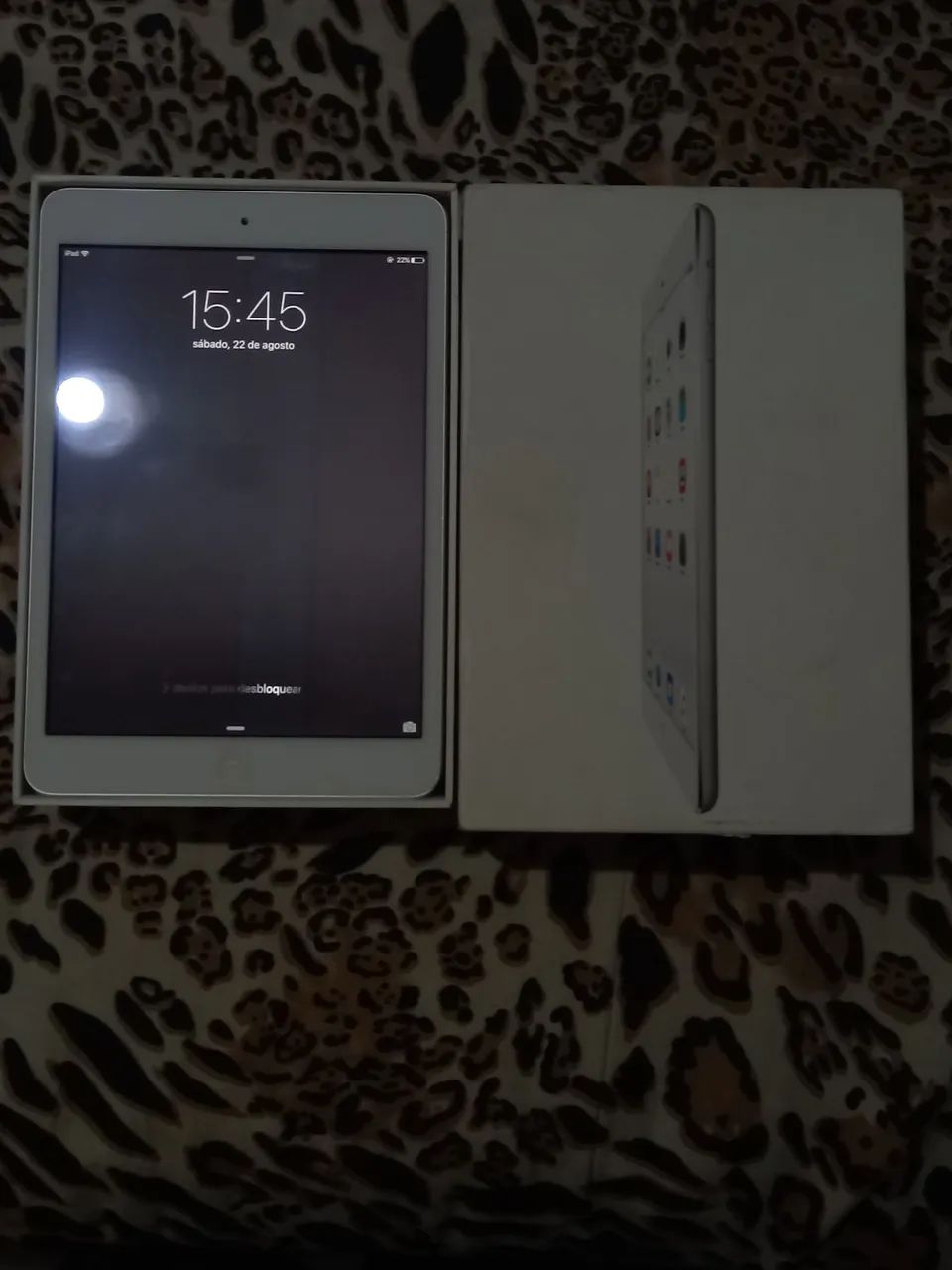  iPad Mini 2 32GB Prata Retina - Caixa e Carregador - Bem conservado  - Foto 2