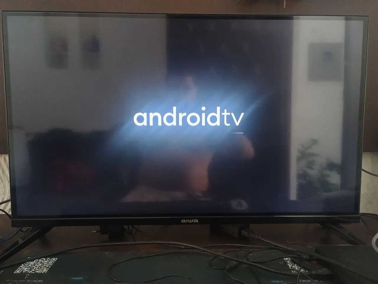Smart TV 32" com 4 meses de uso!  - Foto 2