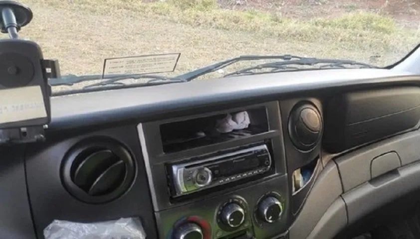Iveco baú ano 2017  - Foto 2