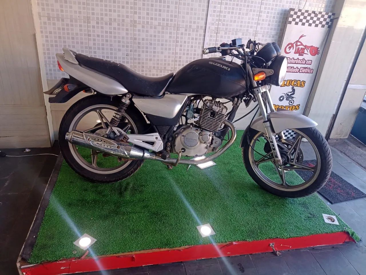 Moto YBR 125 - Foto 2