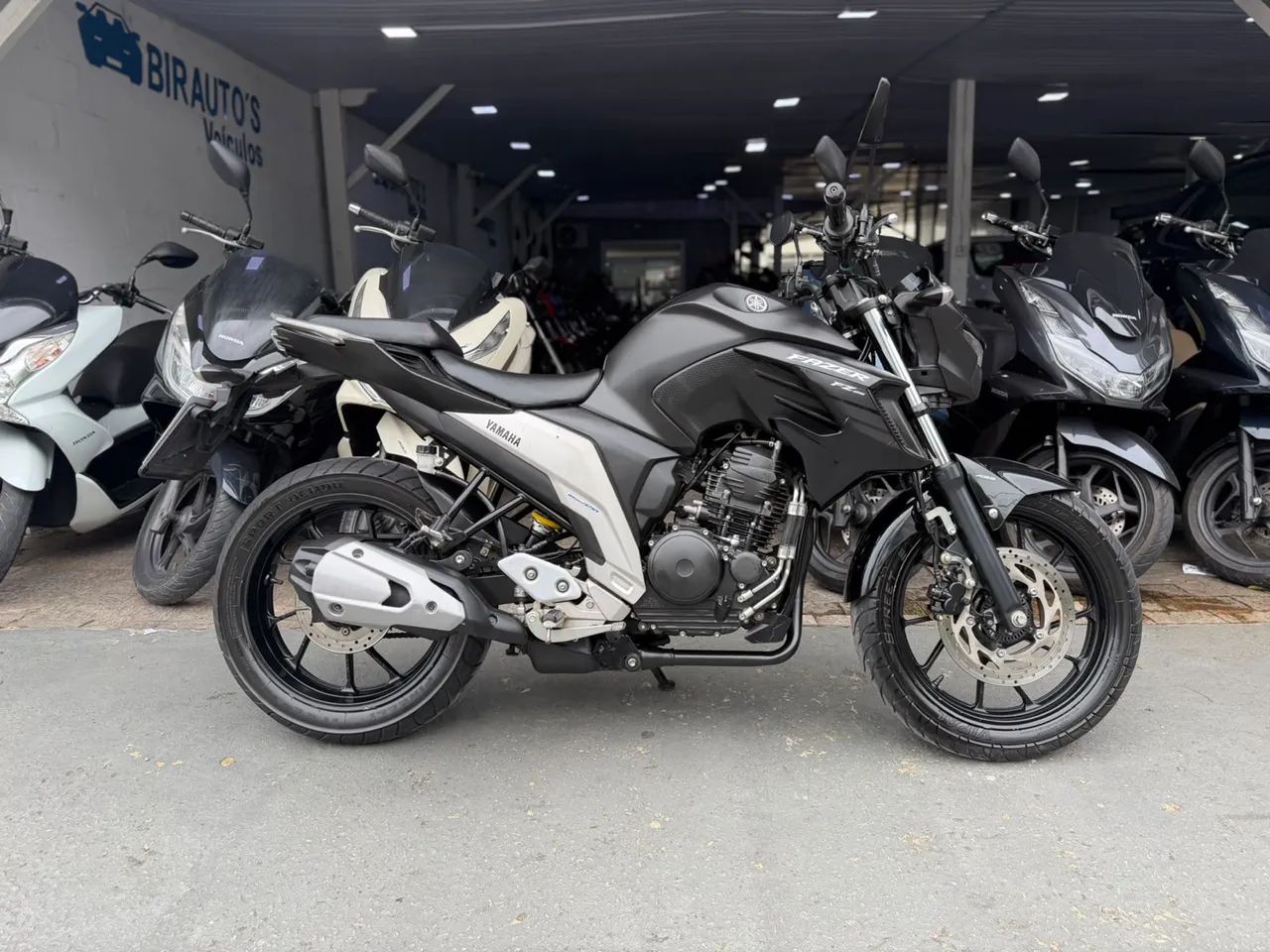 FAZER 250 2023 - Foto 2