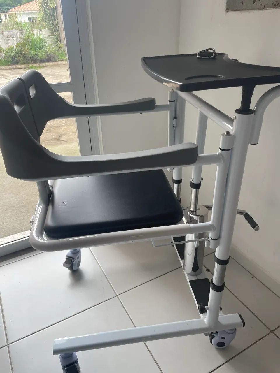 Cadeira de transferência  - Foto 3
