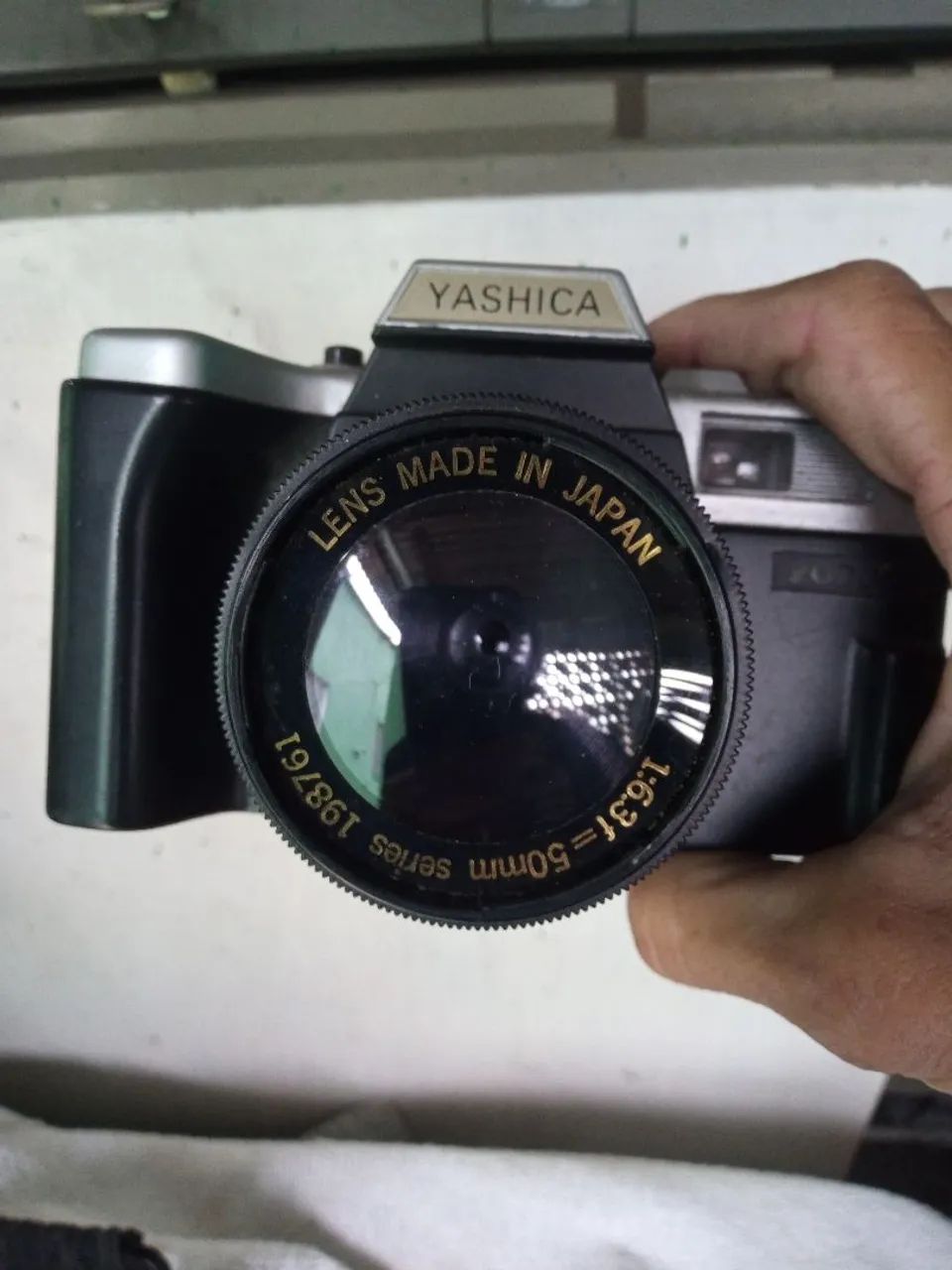 Câmera Yashica 1:631