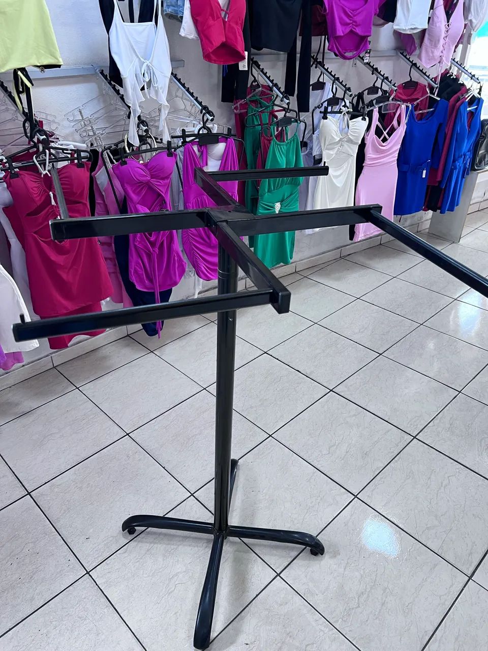Araras de roupa kit - Foto 2