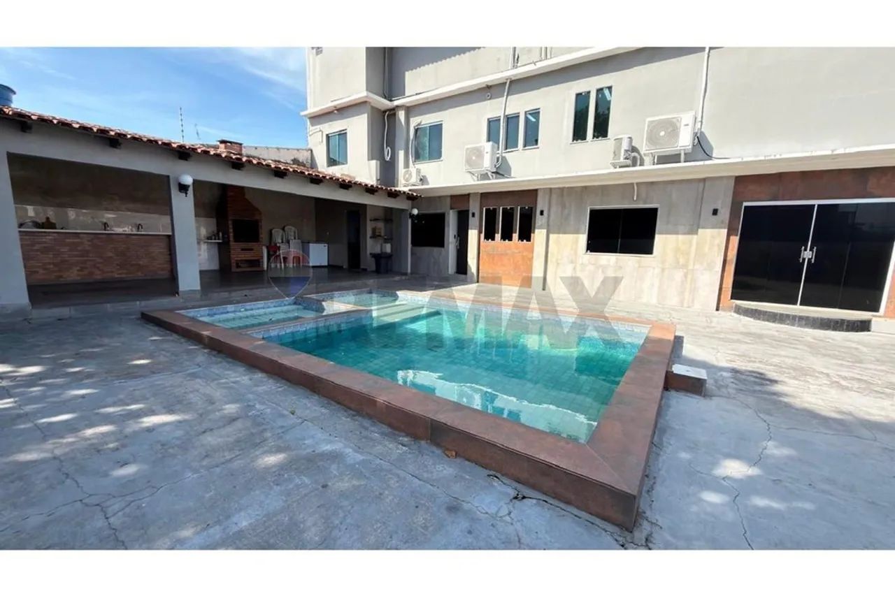 Vende-se Prédio comercial Bairro Crespo