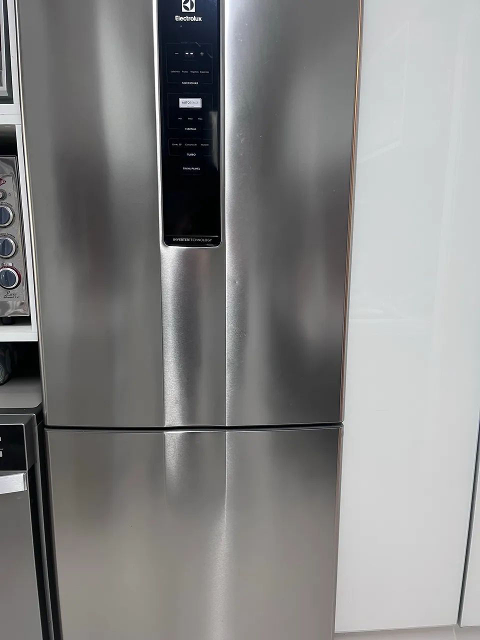 Geladeira Refrigerador Electrolux 490L Frost Free