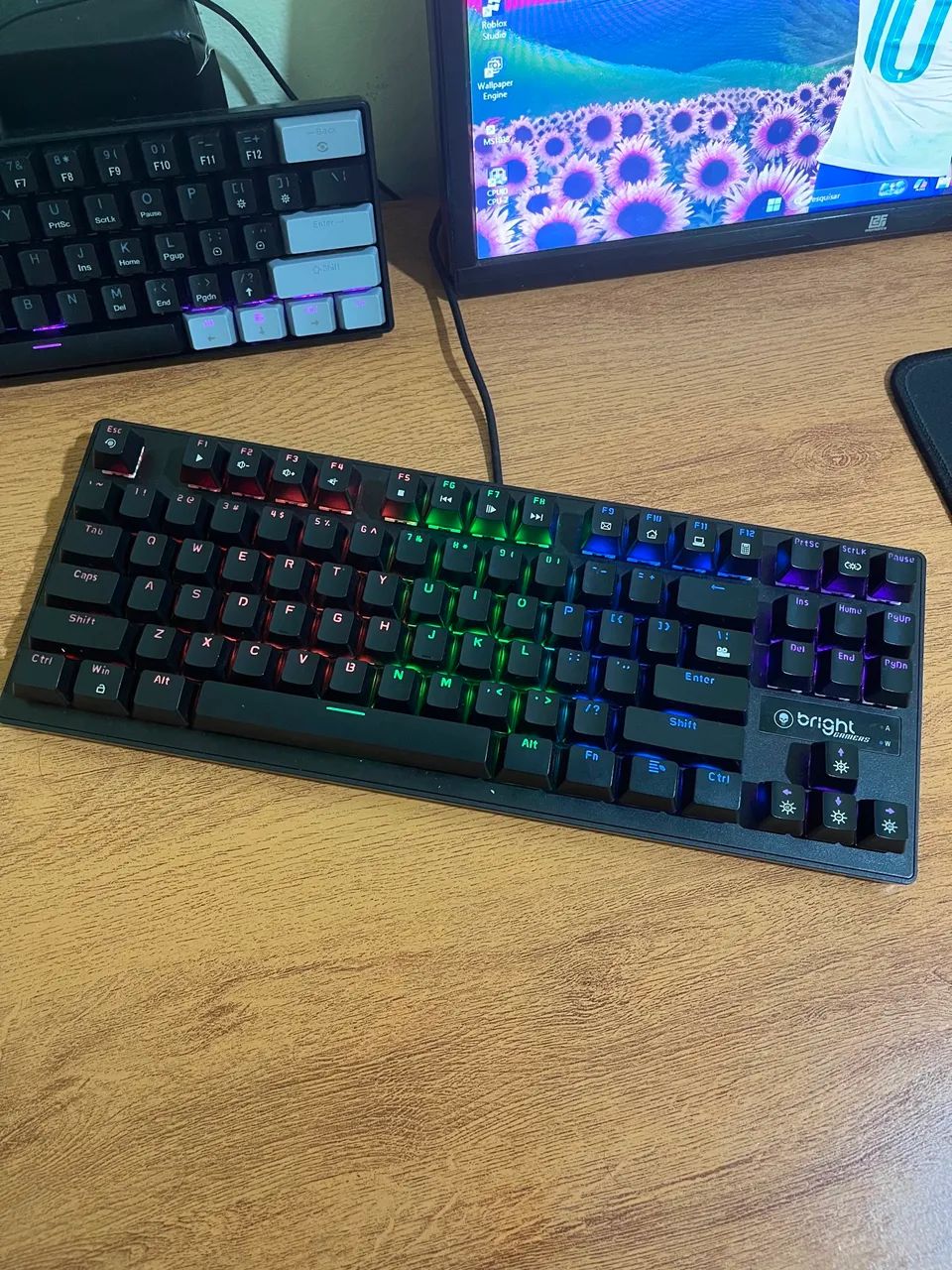 Teclado mecânico 75%