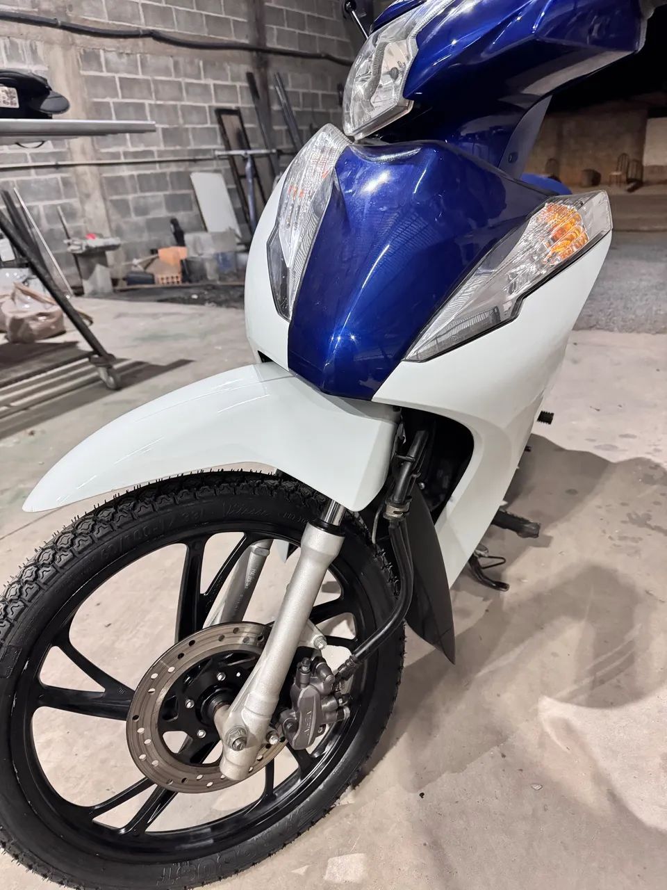 Biz 125i - Foto 3