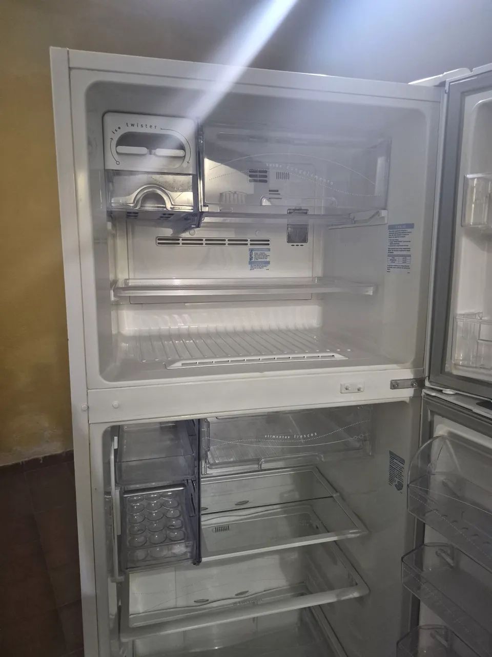 Geladeira Electrolux df50  - Foto 4