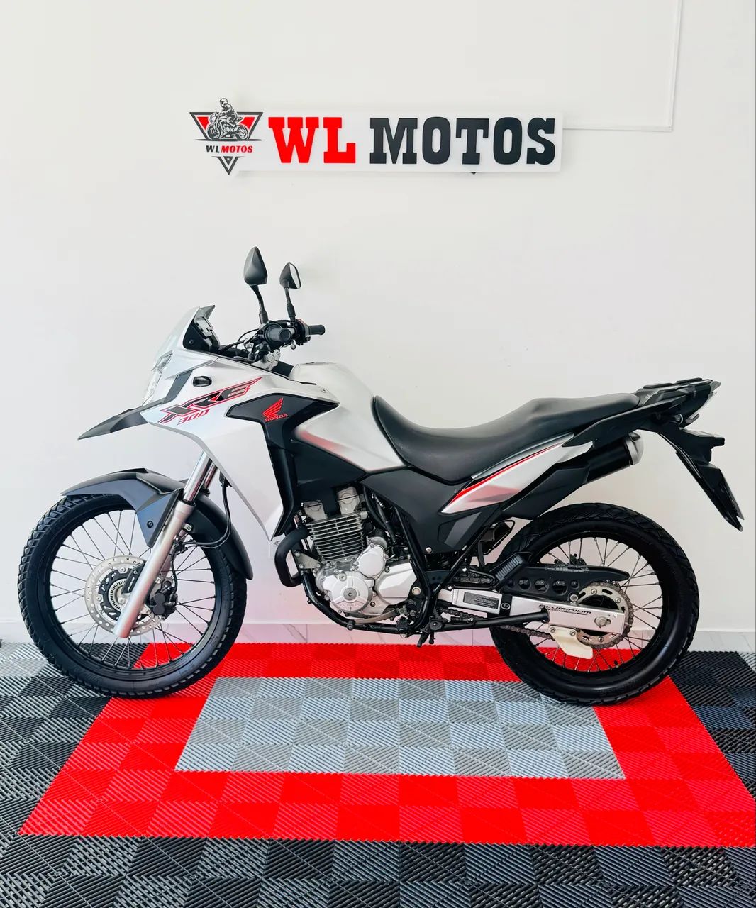 HONDA XRE 300  - Foto 5