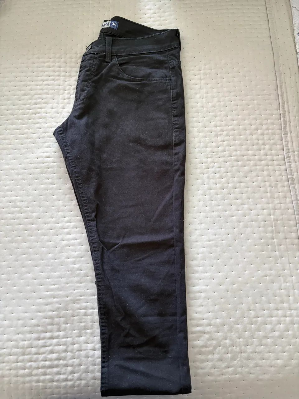 Calça de sarja preta tamanho 38