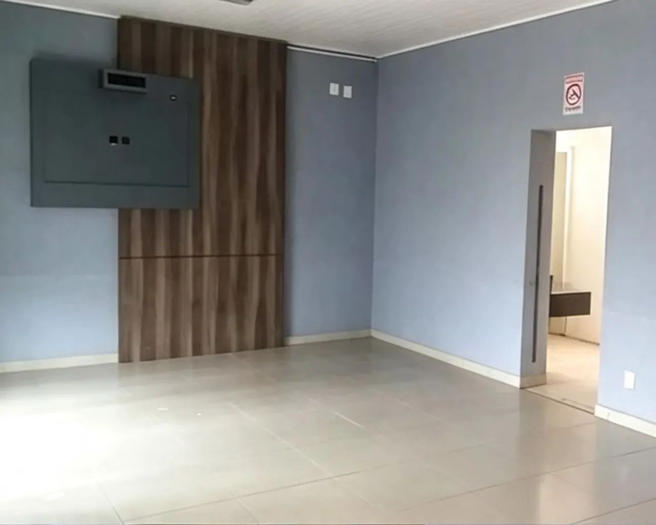 SALA COMERCIAL PARA LOCAÇÃO NO CENTRO - Foto 4