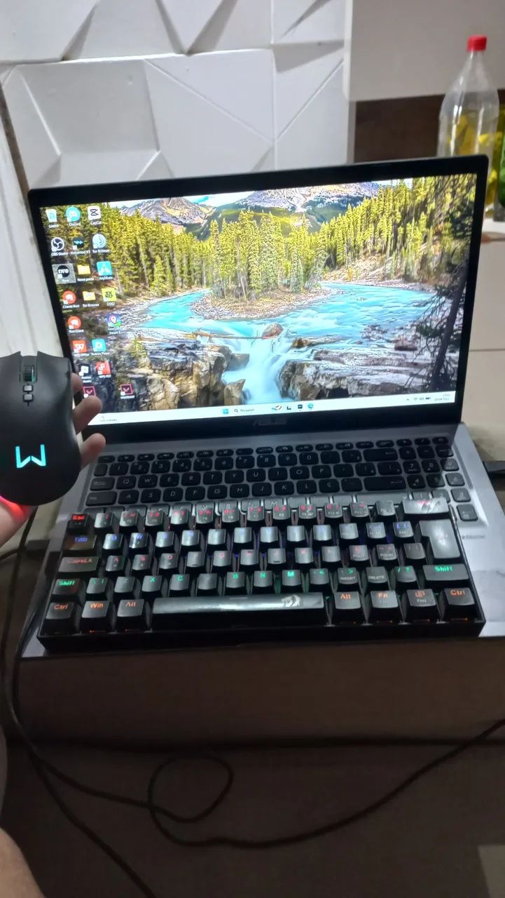 Notebook Asus Ryzen 5 3500U/ 16GB RAM/ 238GB - Notebooks