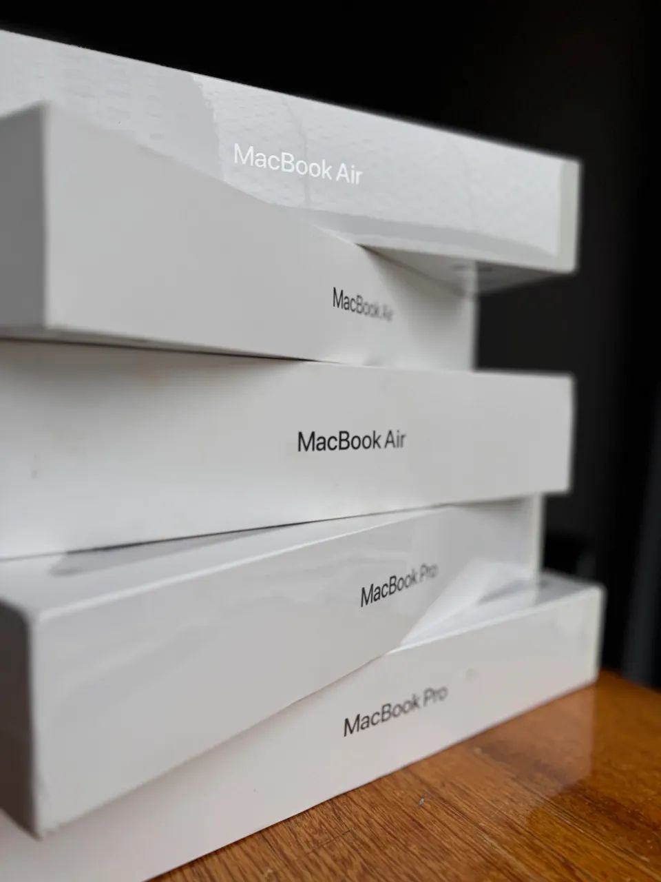 MacBook Pro M5 novo. Ler anúncio! 
