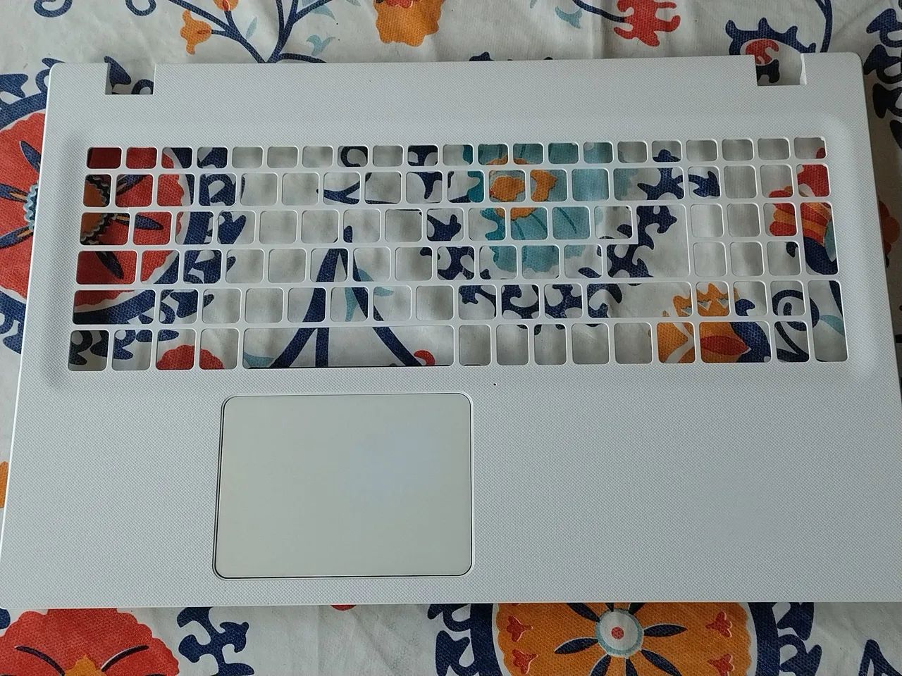 Palmrest notebook Acer Aspire E5-573-574 branco usado. - Foto 2