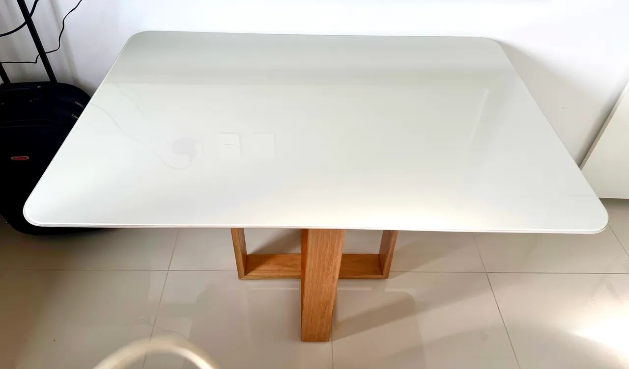 MESA DE MADEIRA COM TAMPO DE VIDRO  - Foto 2