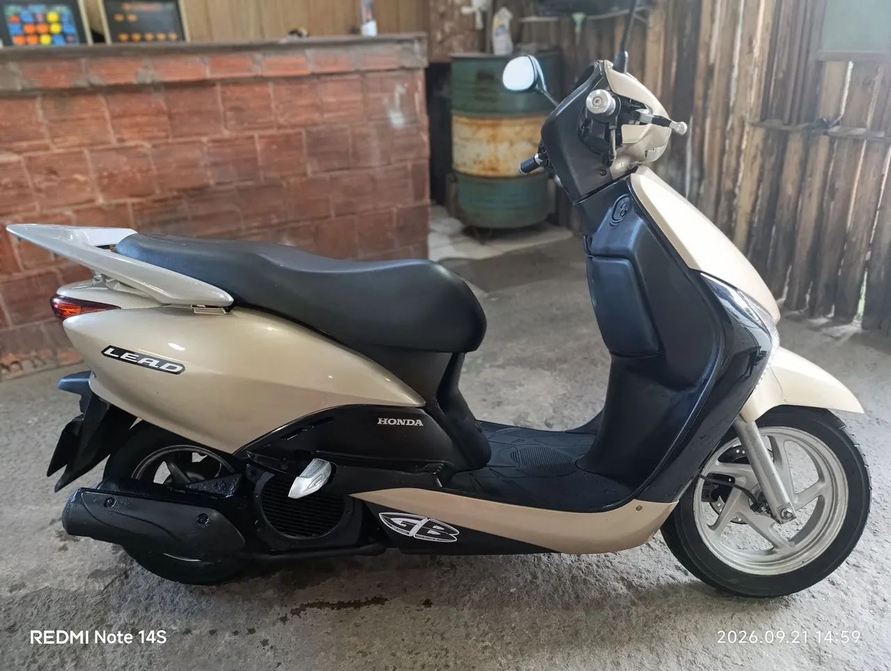 Honda  - Foto 3