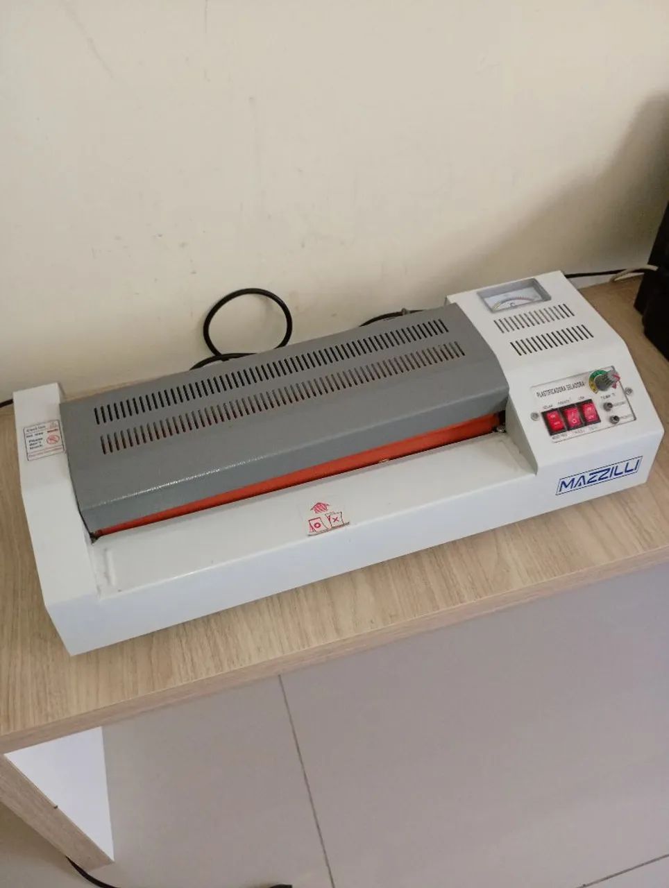 Plastificadora e seladora mazzili