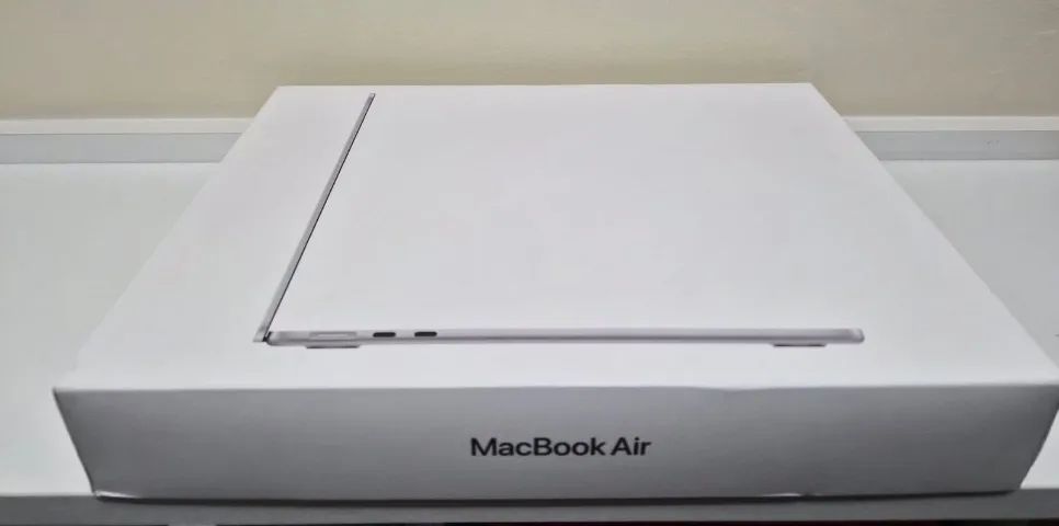 MACBOOK AIR M5 - 16GB/512GB/SILVER - 13 POLEGADAS