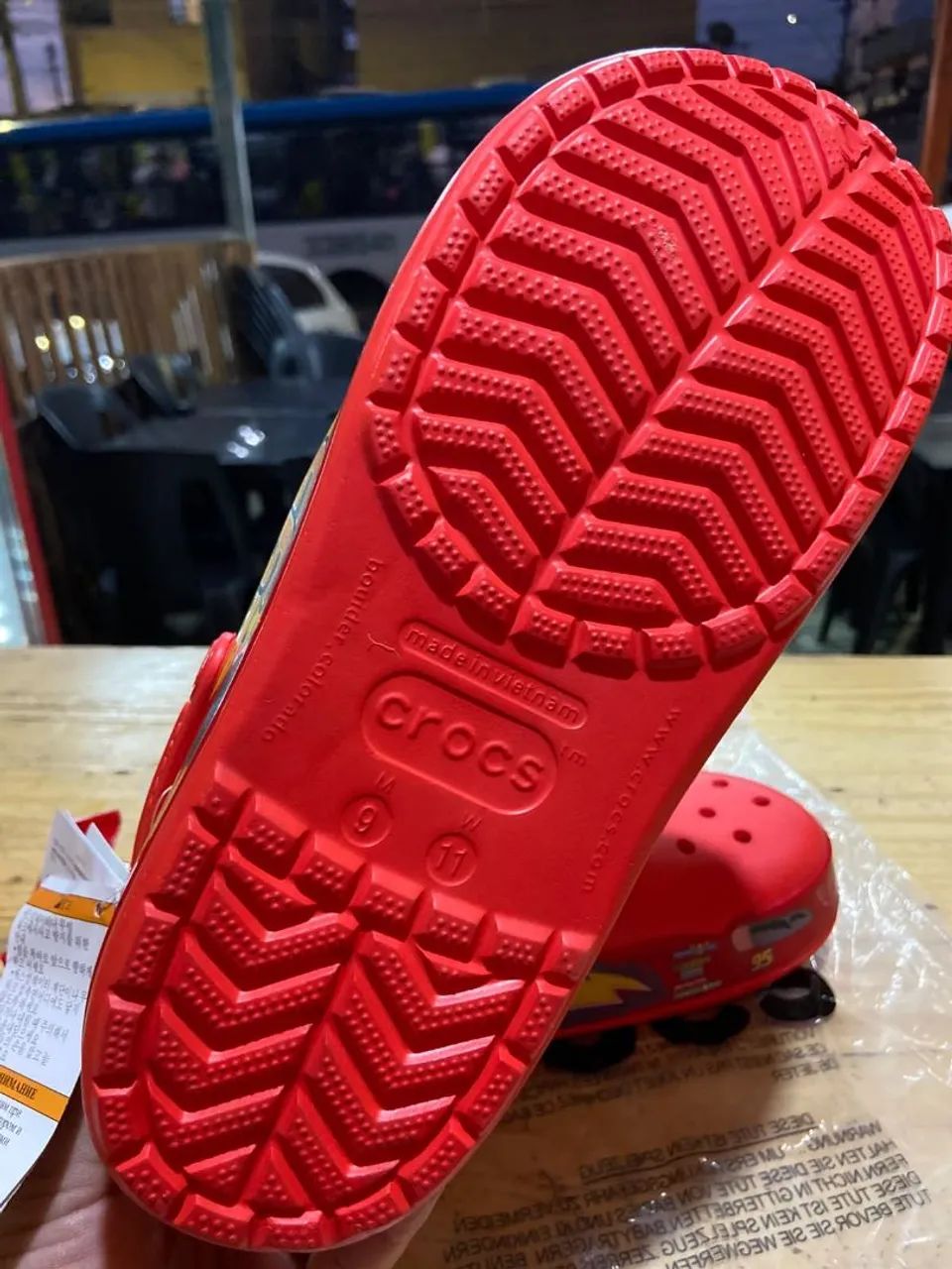 Crocs mcqueen - Foto 4