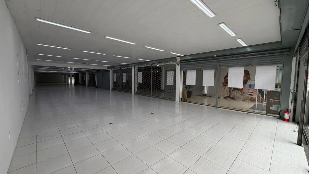 Loja comercial de 630m2 para locacao no centro de Palhoça - Foto 4