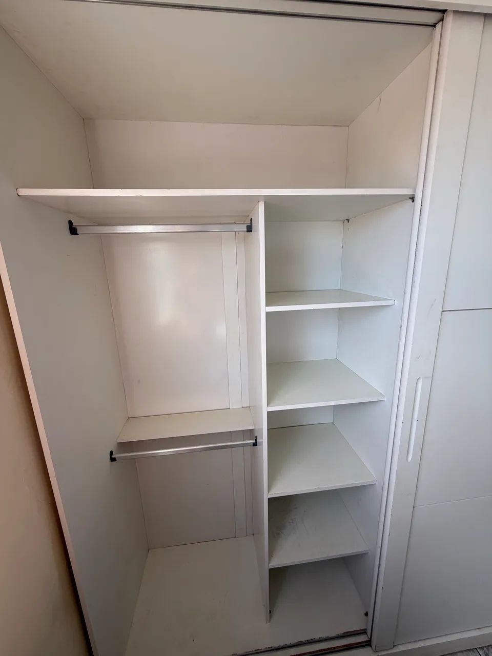 Guarda-Roupa Branco Duas Portas - Foto 5