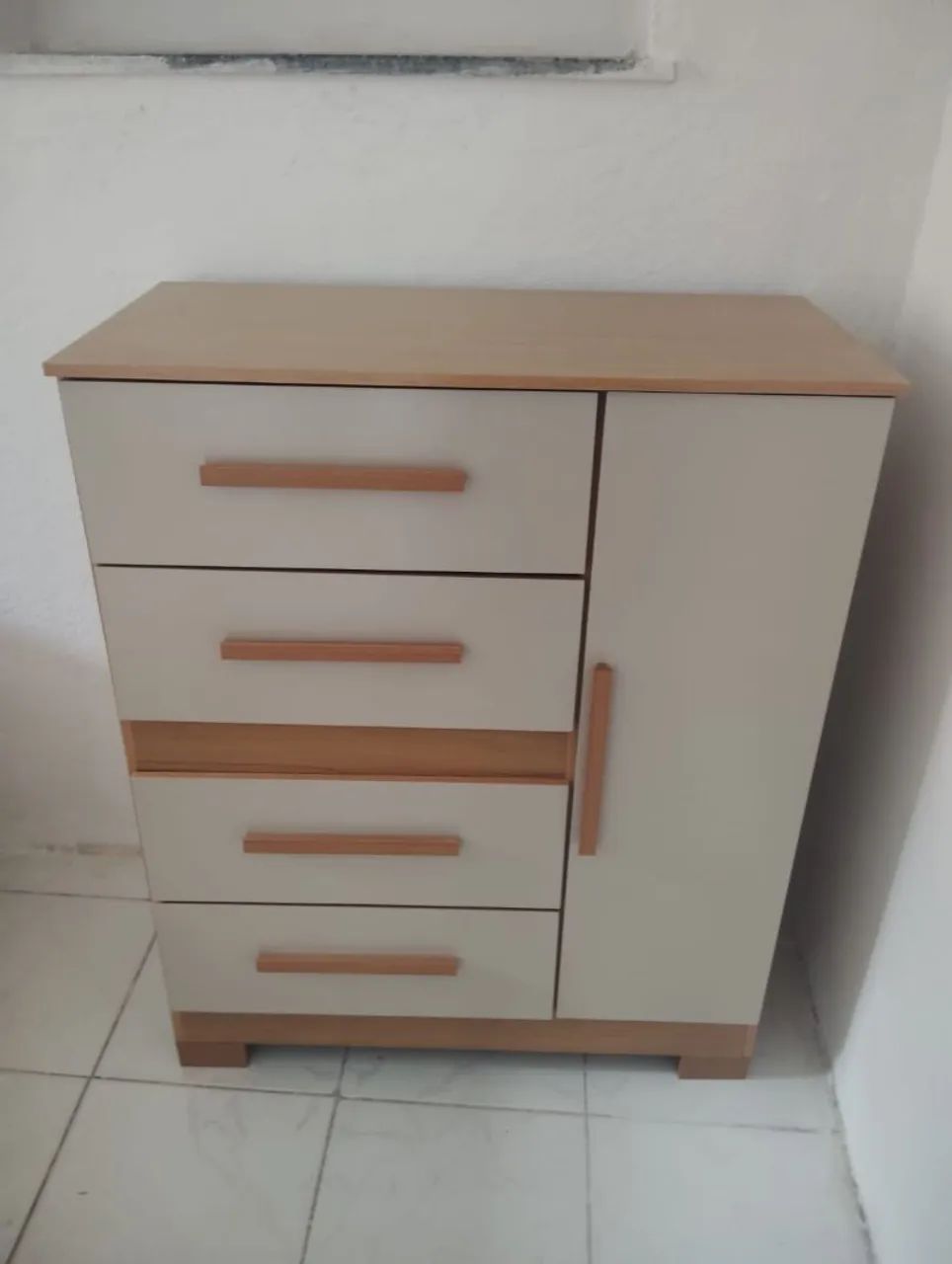Cômoda Nova