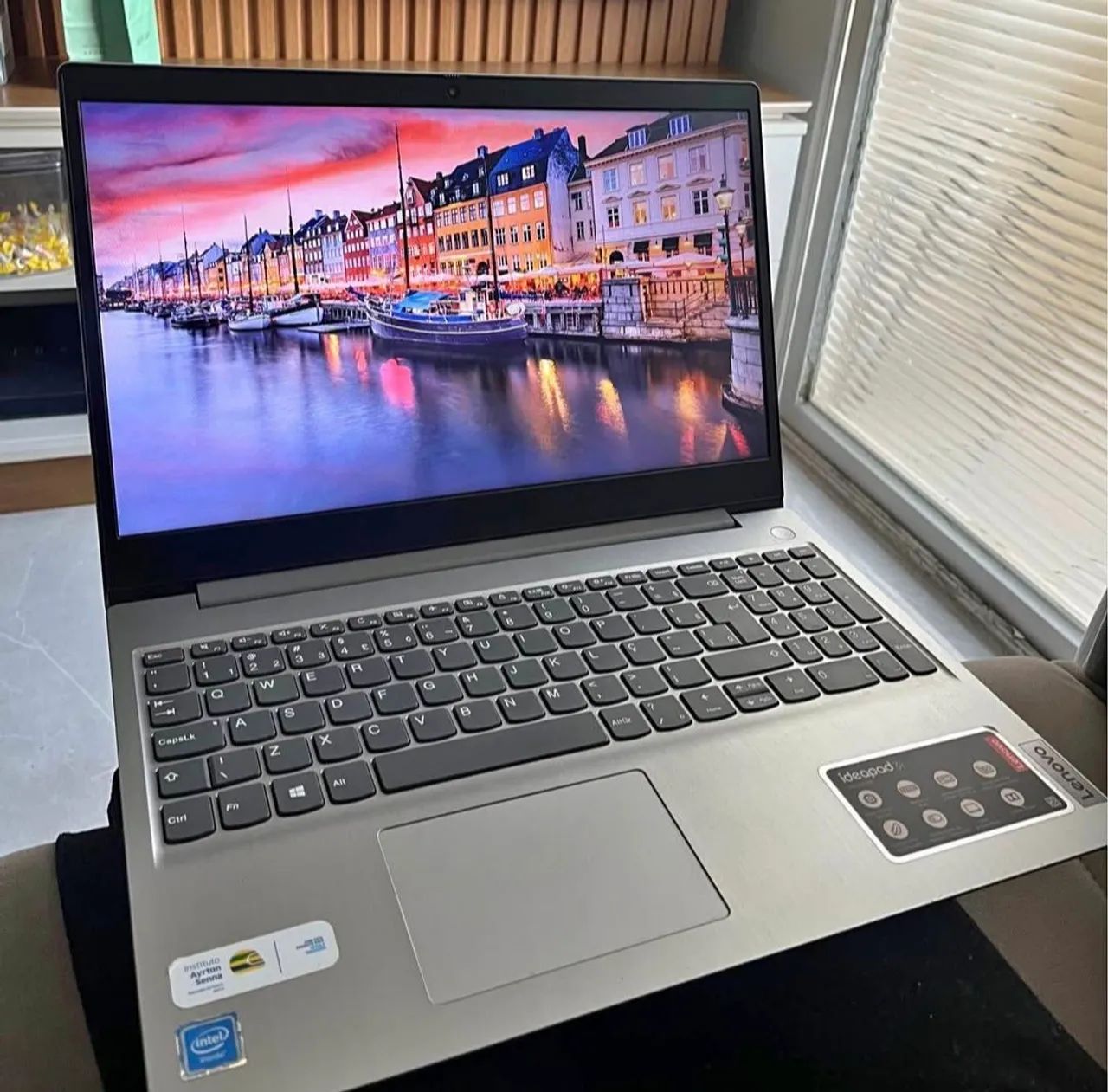 Notebook Ideapad i3