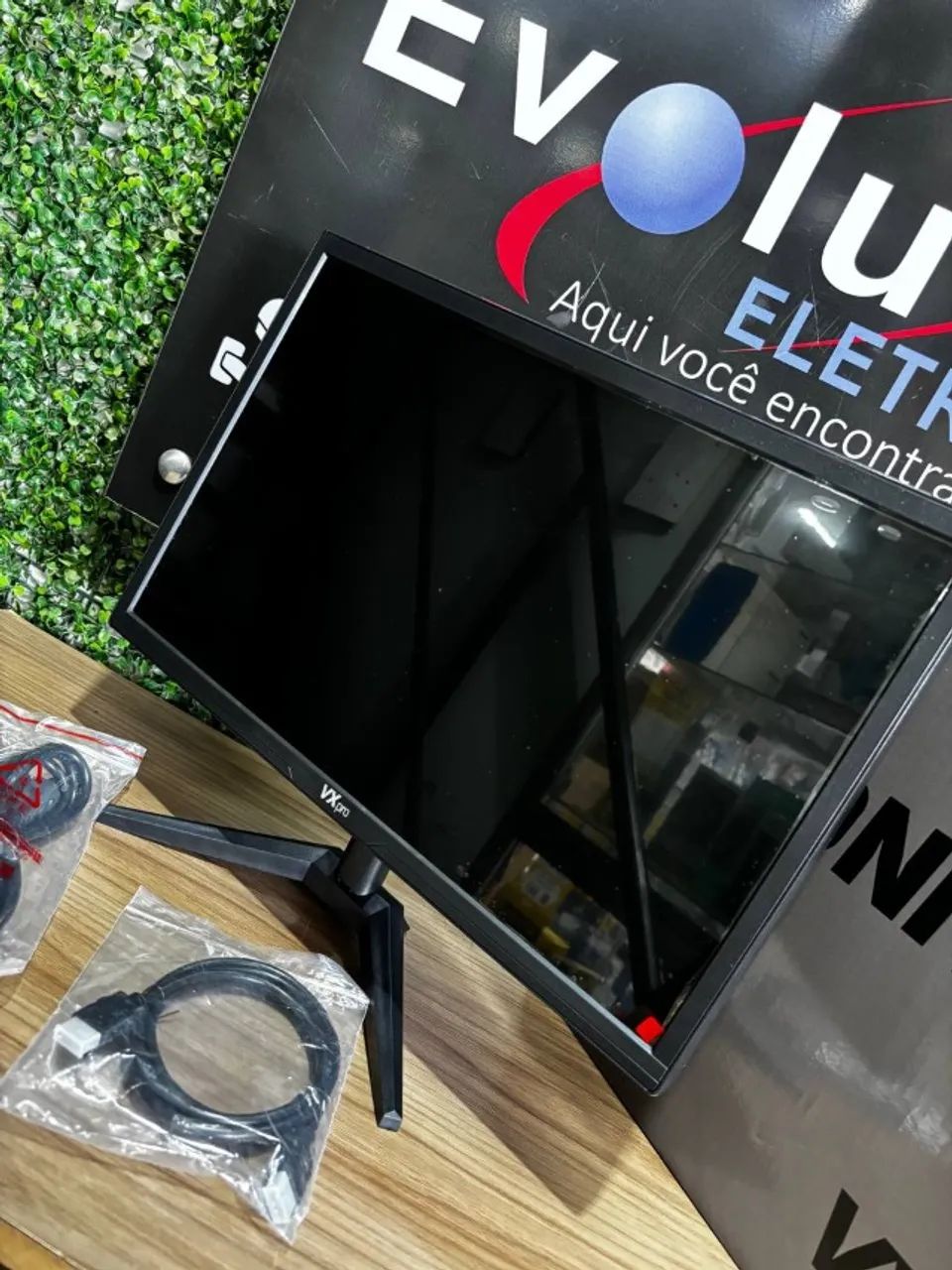 Monitor 19 Polegadas VXpro - Entradas HDMI e VGA - PRODUTO NOVO