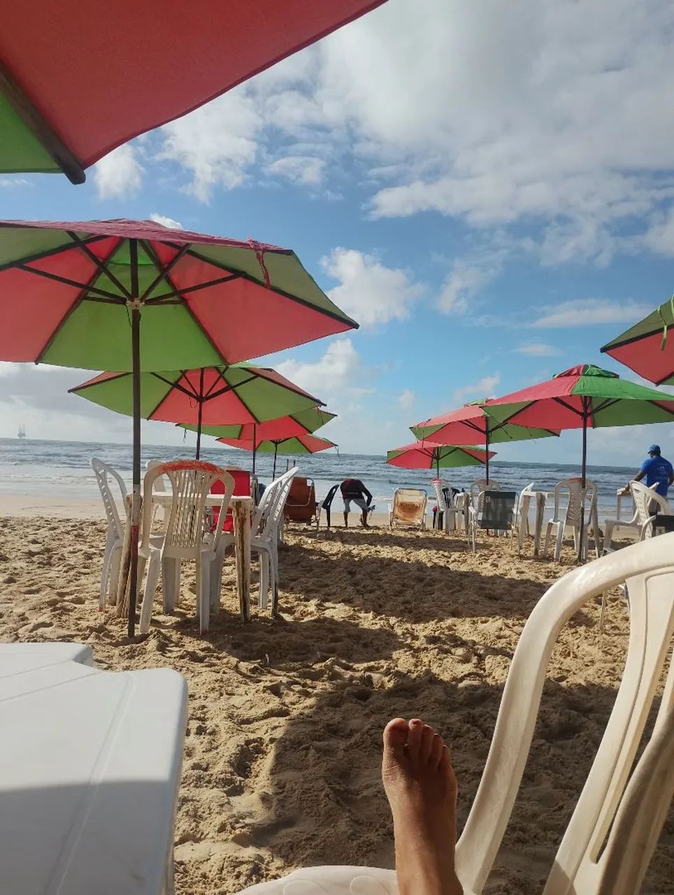 Vagas de garçom e chamador