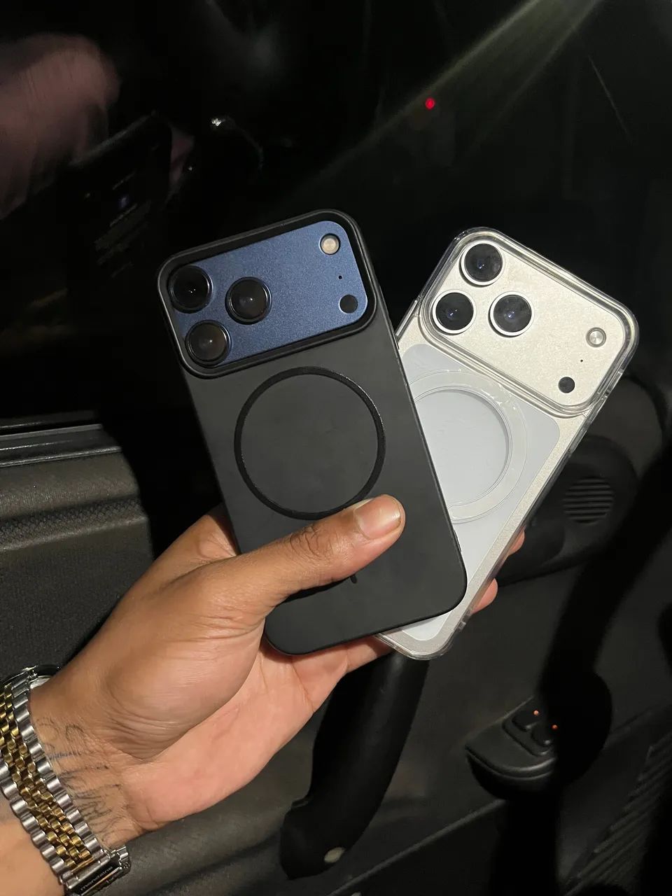 Vendo iPhone XR ou 11 na capa do 17 pro