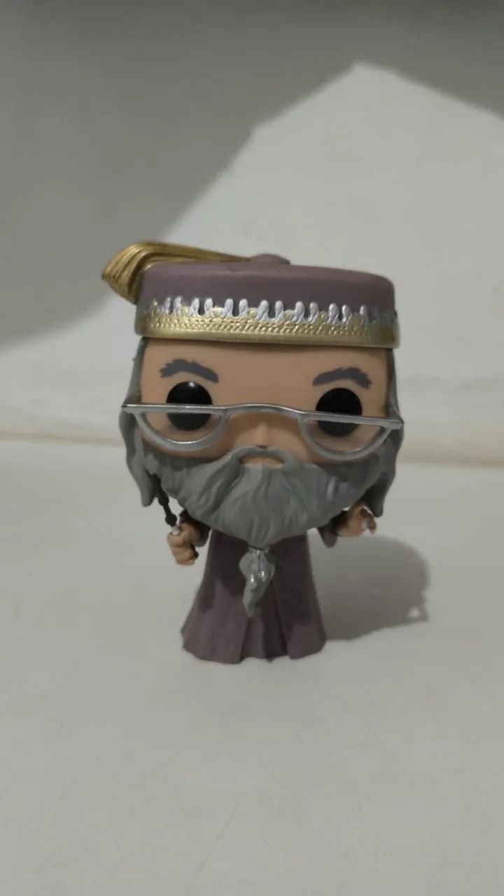 Funko Pop! Harry Potter - Albus Dumbledore com Varinha #15 (Usado)