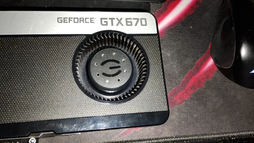 GTX 670 2Gb (USADA) - Foto 2