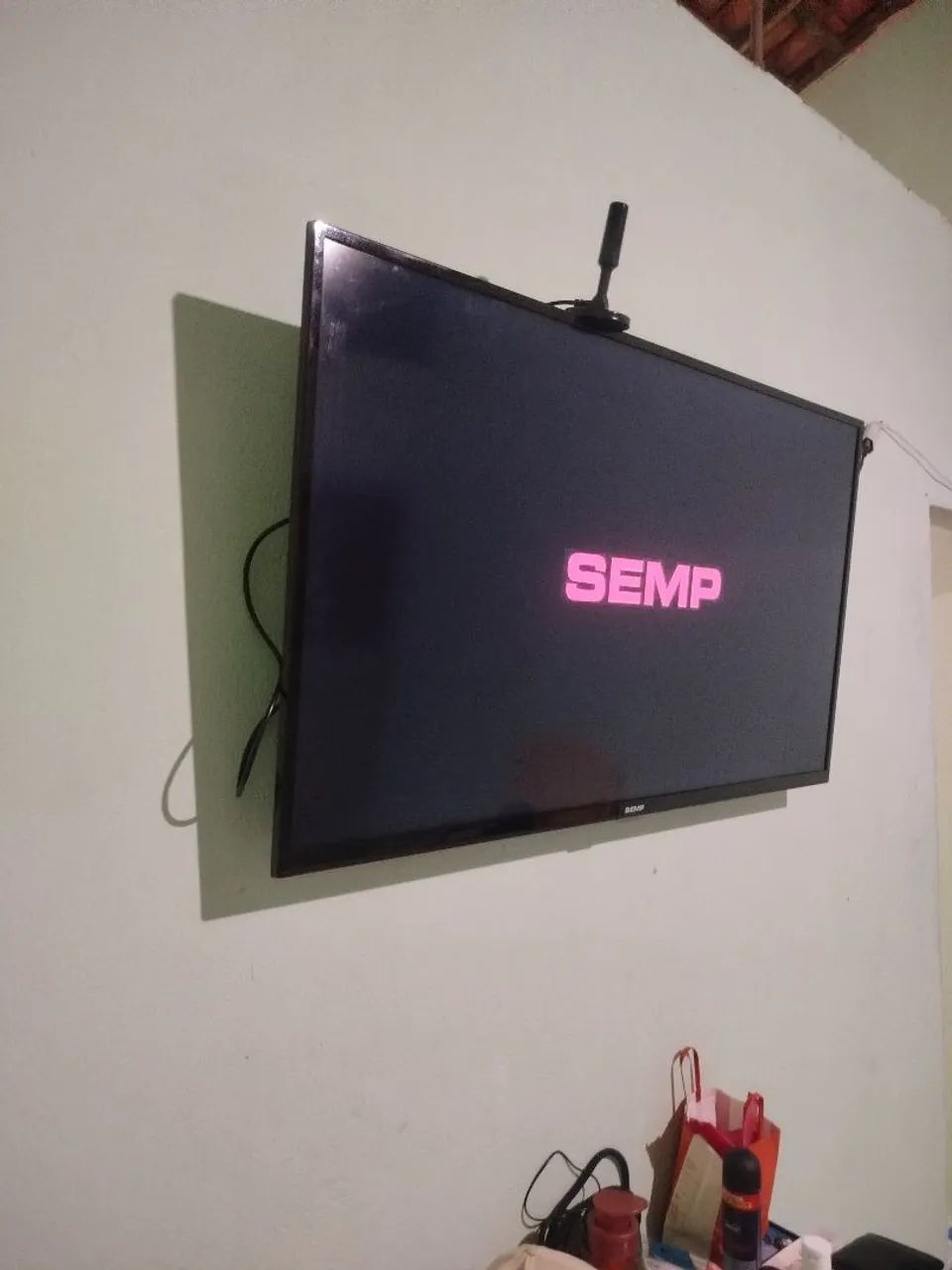 Vendo tv 43 polegadas pra tira peças  - Foto 3