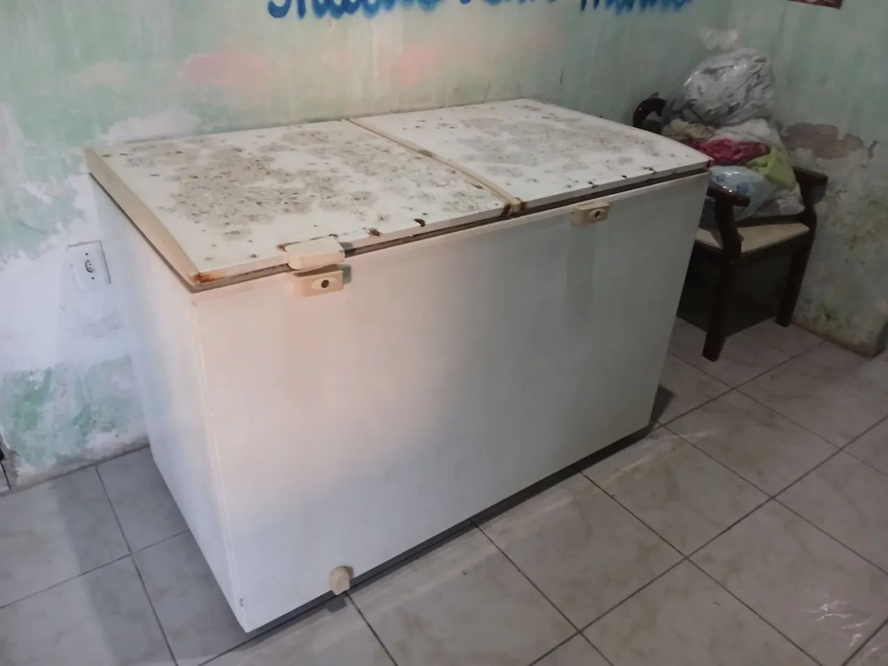 Refrigerador com defeito