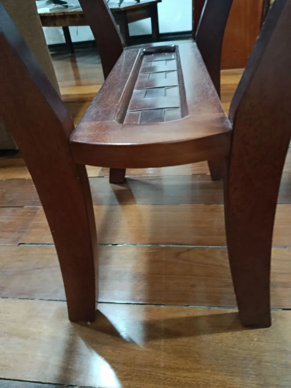 Mesa de centro ou canto madeira maciça  - Foto 5