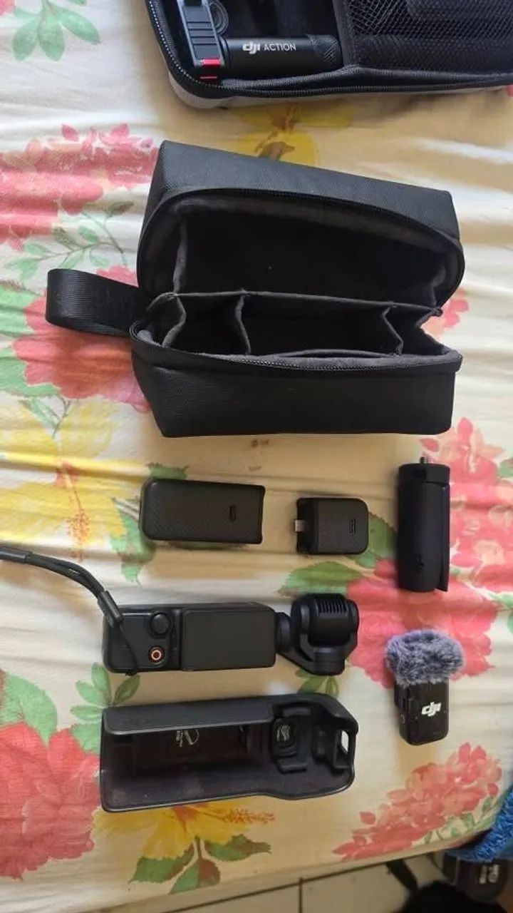 DJI Osmo Pocket 3 Creator Combo - Foto 6