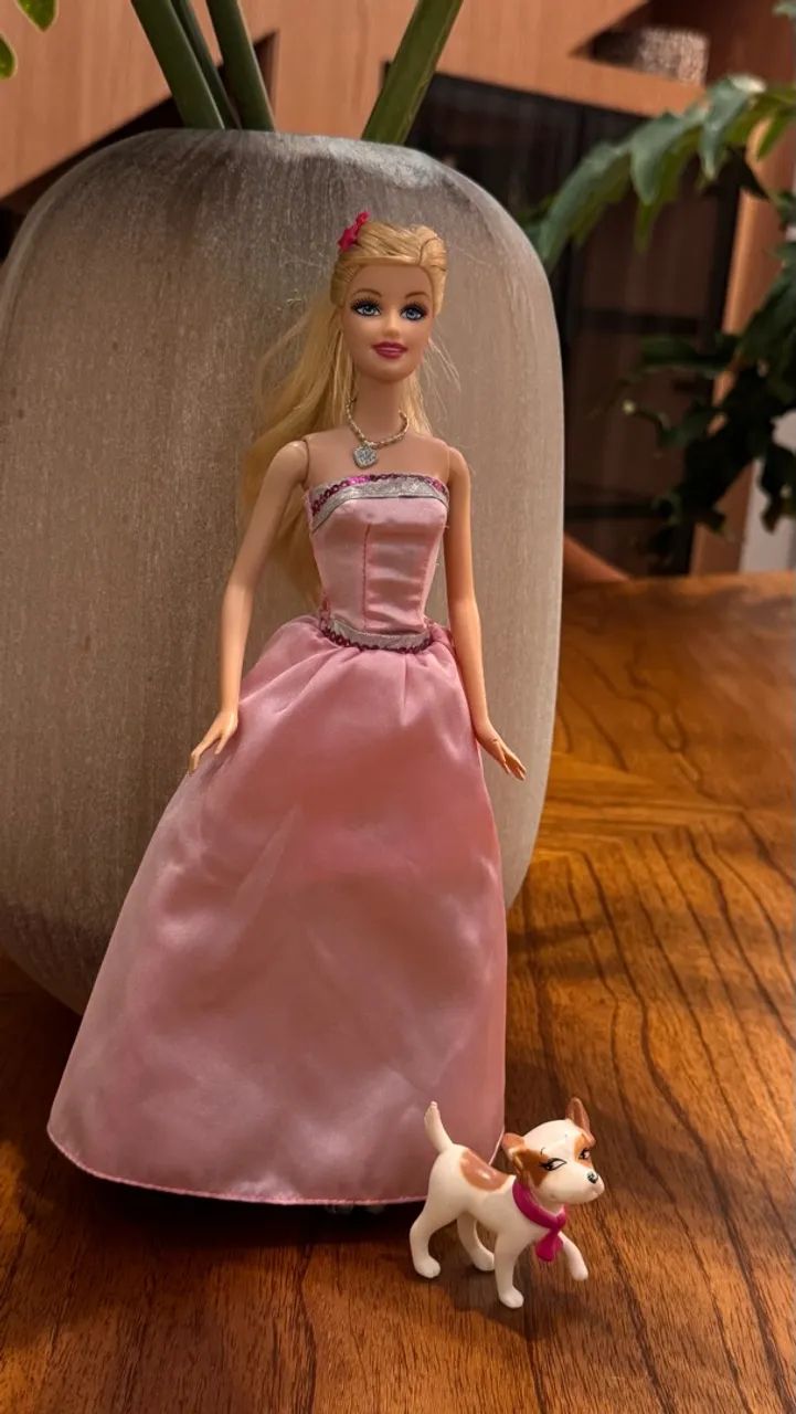 Boneca Barbie Moda E Magia Mattel (2010) - Funcionando! - Foto 4