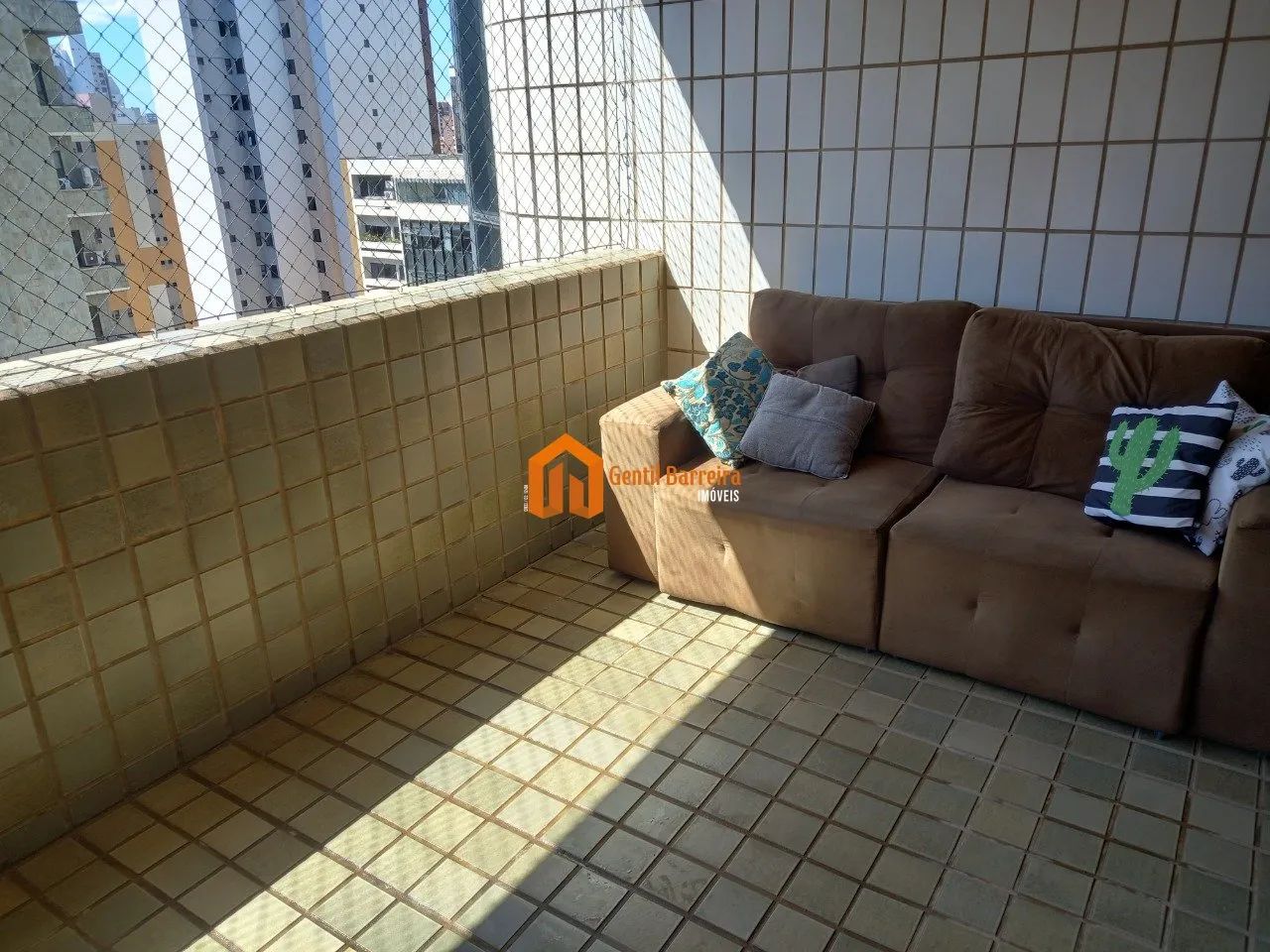 Apartamento à venda no Meireles, com 4 suítes, sala ampla, DCE, e vagas e com lazer - Foto 4