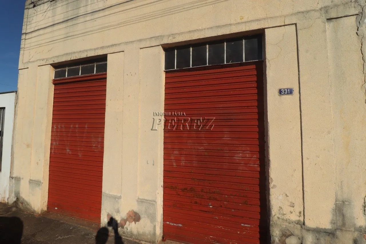 Sala para alugar na Rua Araicas, centro de Londrina