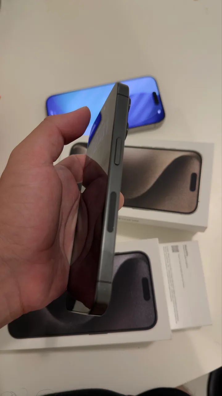 iPhone 15 Pro 128GB - Foto 2