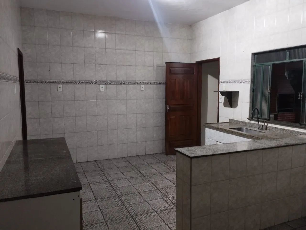 Vendo Casa no Centro - Foto 2