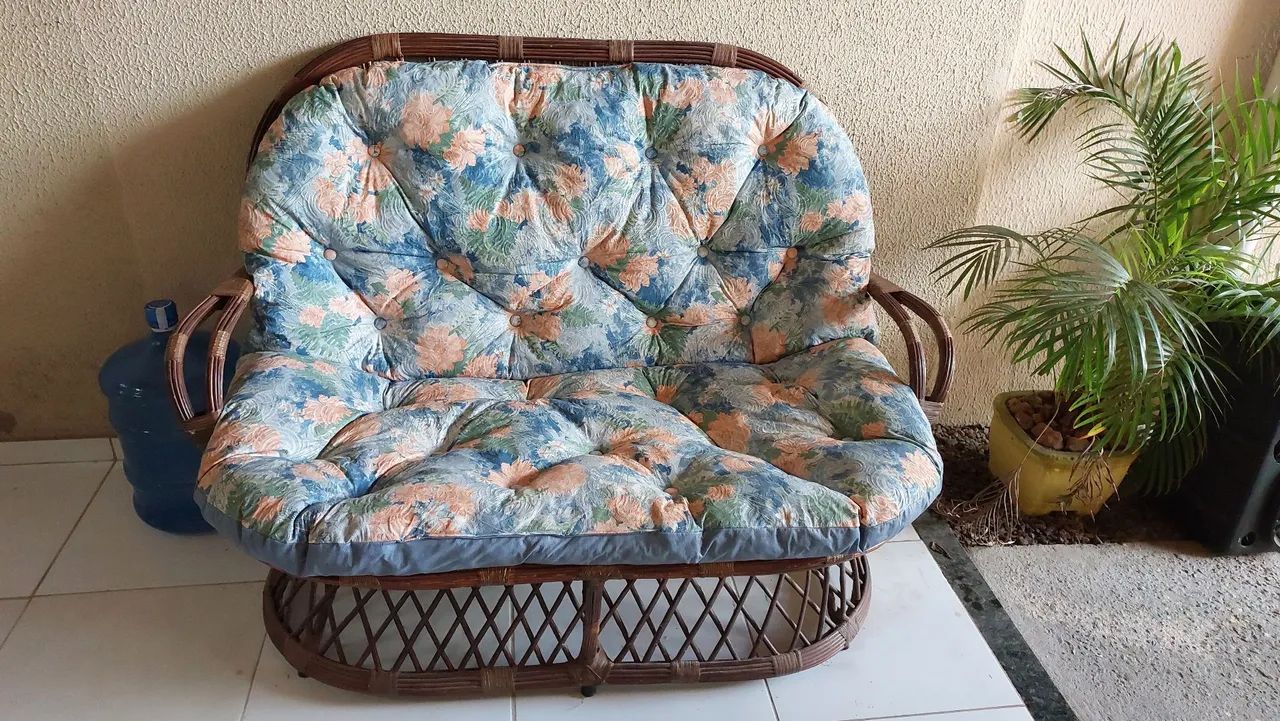 Sofá com duas cadeiras para decorar sua área.  - Foto 4