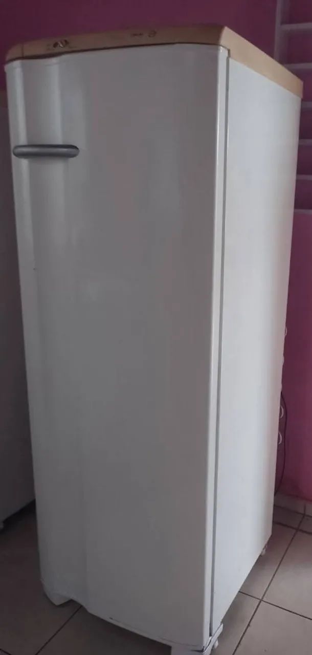 Geladeira Electrolux  - Foto 2