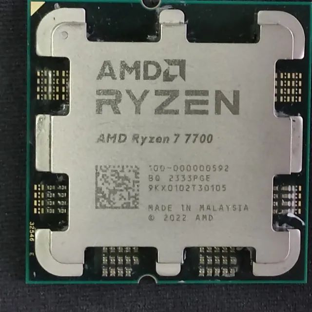 Processador Ryzen 7 7700 AM5 (usado , sem cooler)