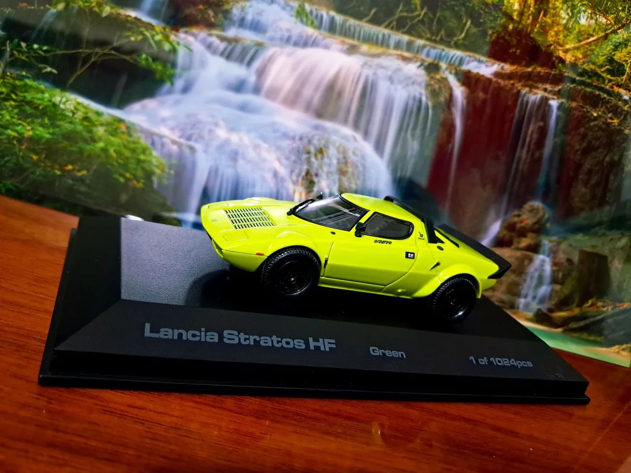 Miniatura Lancia Stratos HF Street Version 1:43 HPI, impecável