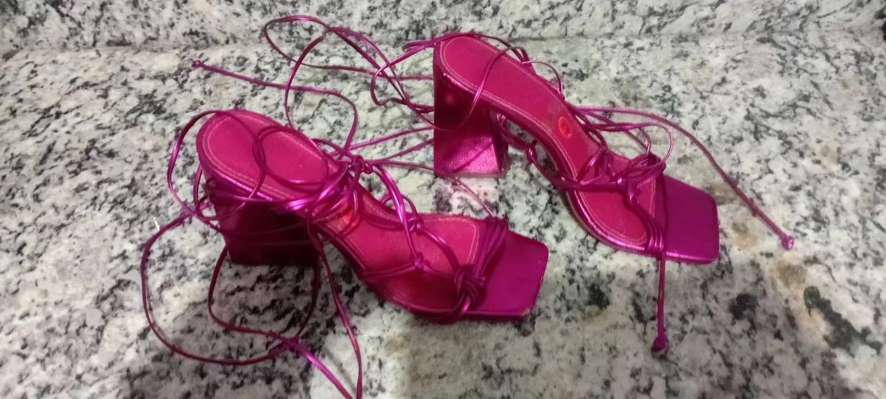 SANDÁLIA PINK VIA UNO POUCO USADA - Foto 2