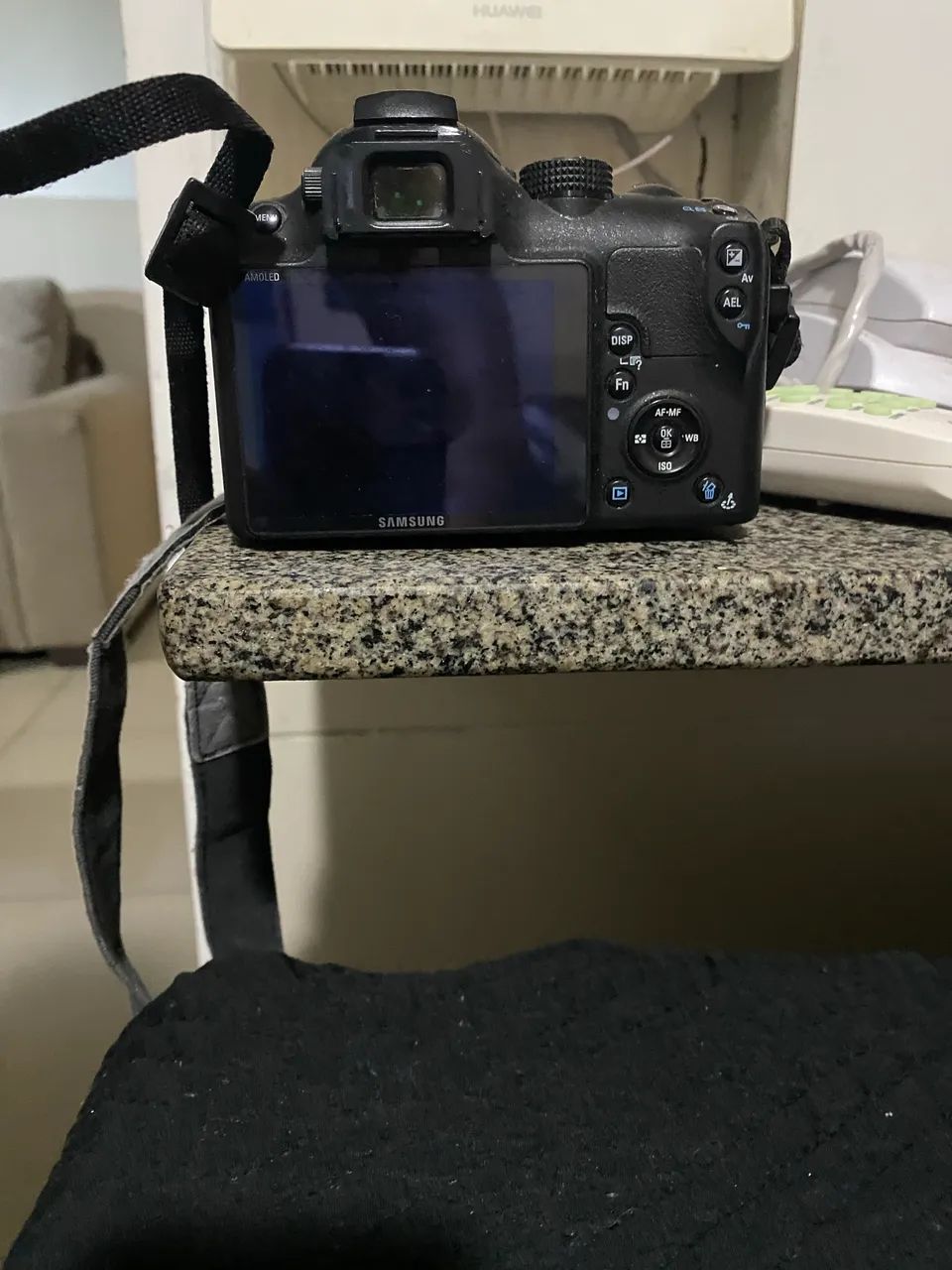 Câmera Samsung NX-10 - Foto 2