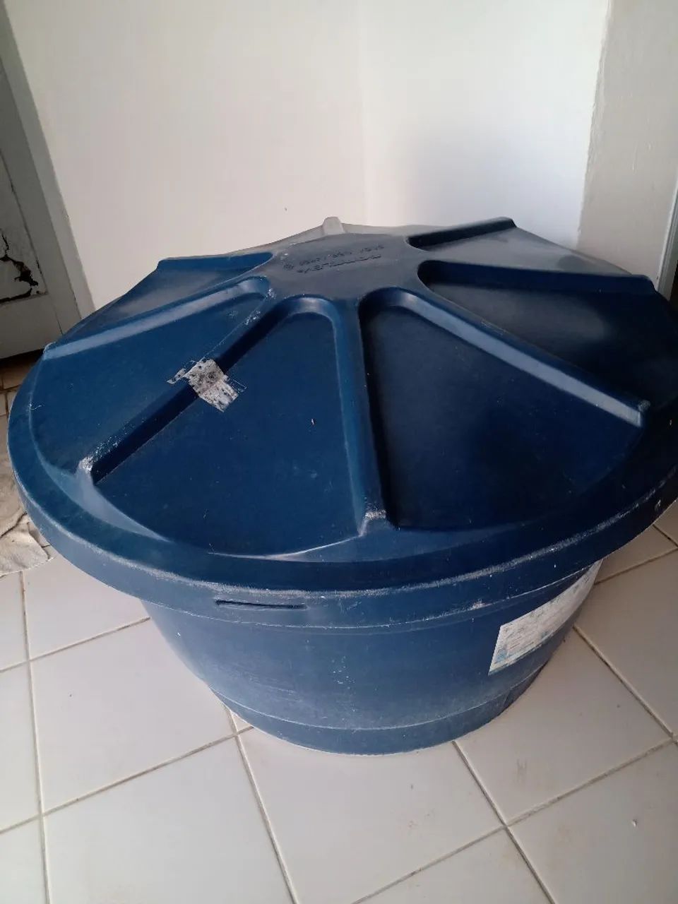 Vende- se caixa d'água 500 L